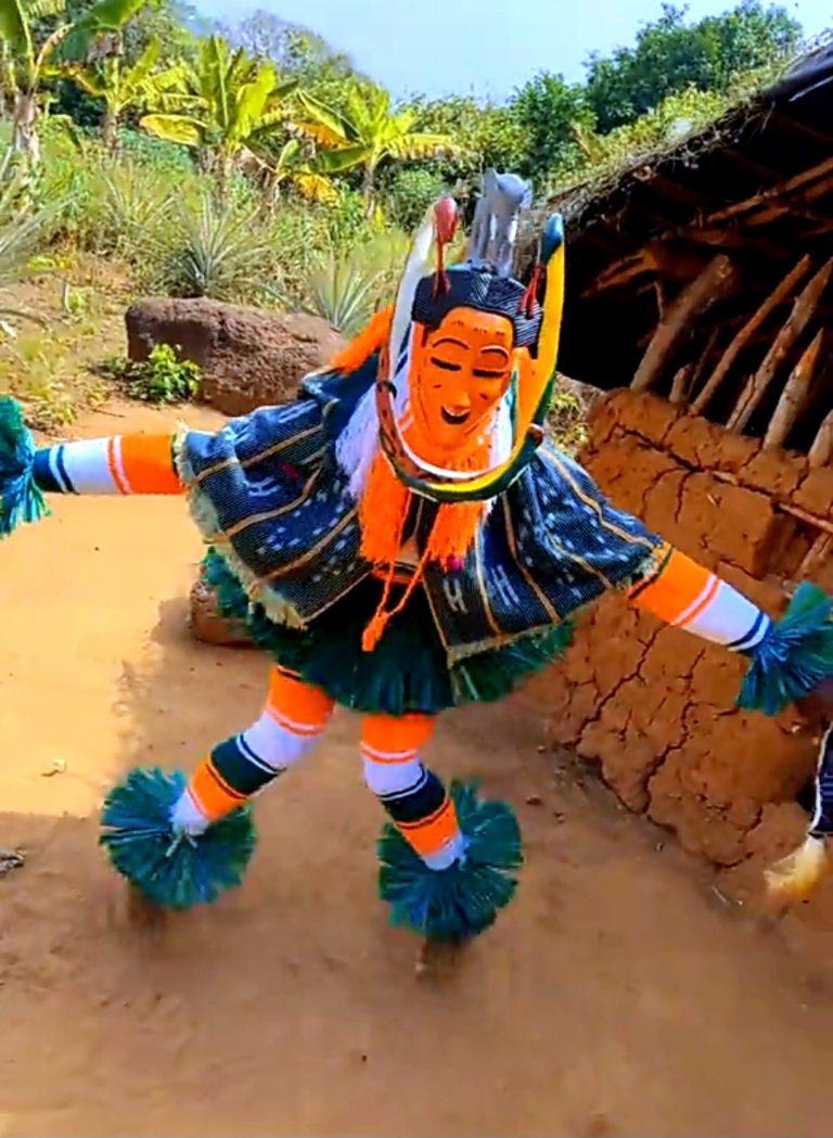 Le Zaouli : Héritage culturel du Peuple Gouro de la côte d’ivoire